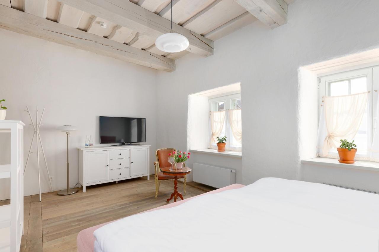 Hotel Nurmuizas Viesnica à Lauciene Extérieur photo